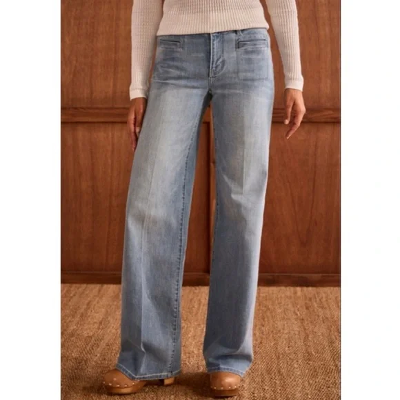 Cabi Venice Jean #4908 - Picture 4 of 5